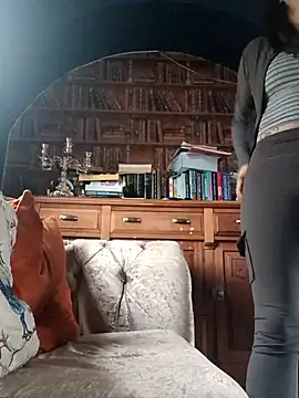LuLuLover89 online show from January 2025 02:28:02 PM