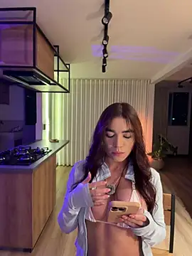 carolynnetrujillo online show from July 2026 12:41:02 AM