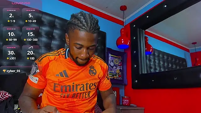 Drake Nassir4 online show from February 2025 07:52:02 PM