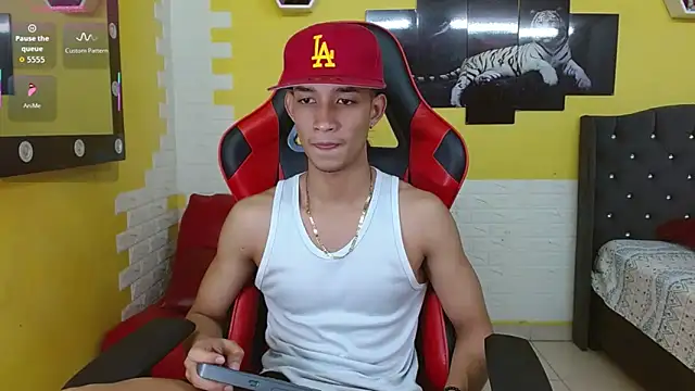 jose sexycumm online show from November 2025 07:26:02 PM