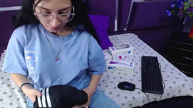 Katty Queen online show from March 2025 12:23:01 PM