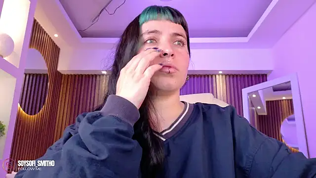 Lucy Smith2 online show from April 2026 04:02:02 AM