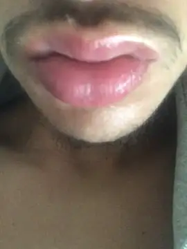 favormaker online show from December 2024 12:01:02 PM