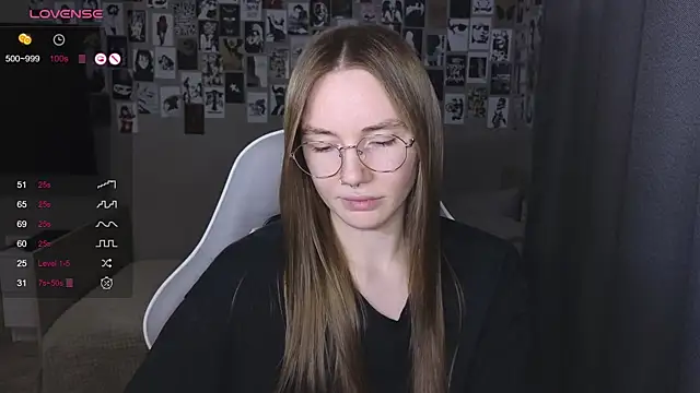 littlevildevil online show from April 2026 10:51:02 AM