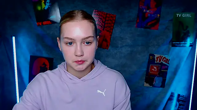 MademoiselleCl online show from October 2025 12:06:02 PM