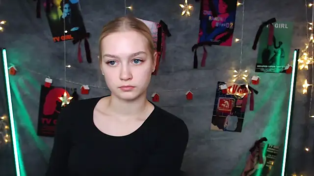 MademoiselleCl online show from February 2026 01:31:02 PM