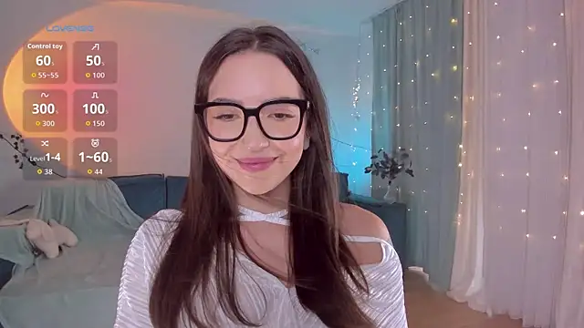 Snapshot of Oh_My_Dianee chatting on July 2026 10:39:01 AM Oh My Dianee online show from July 2026 10:39:01 AM