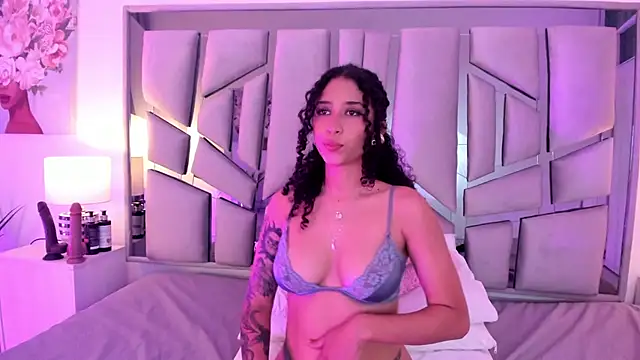  lanna jhonson  online show from January 2025 05:45:02 PM