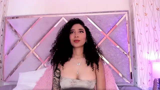  lanna jhonson  online show from January 2025 11:37:01 AM