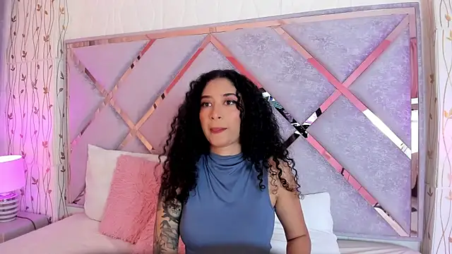  lanna jhonson  online show from January 2025 11:30:02 AM