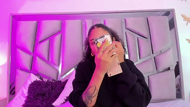  lanna jhonson  online show from March 2025 11:12:02 AM