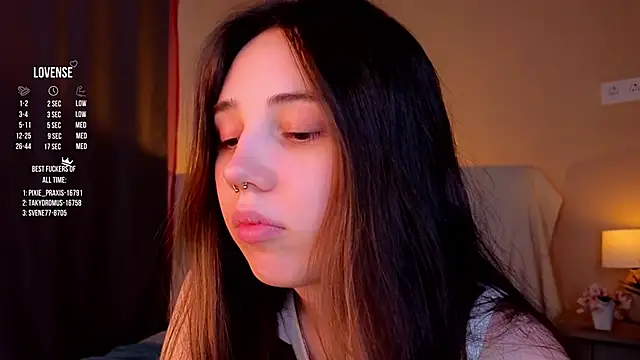 GillianDowdey online show from October 2025 04:33:01 AM