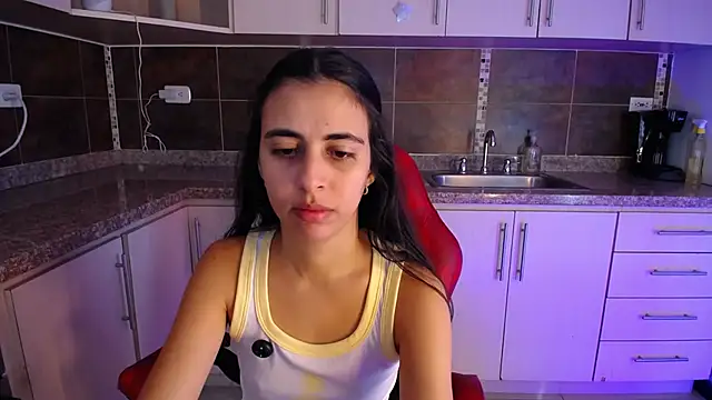 Snapshot of anna_alvarez chatting on July 2026 11:38:02 AM anna alvarez online show from July 2026 11:38:02 AM