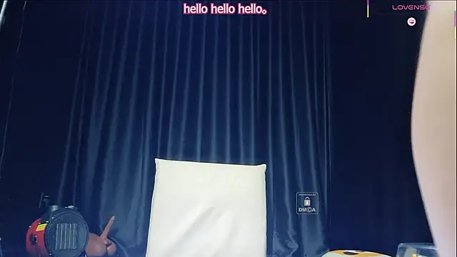 Youth3  online show from November 2025 01:02:01 PM