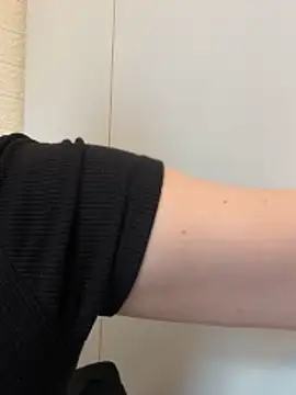 Sophie Eaton online show from April 2026 05:10:01 PM