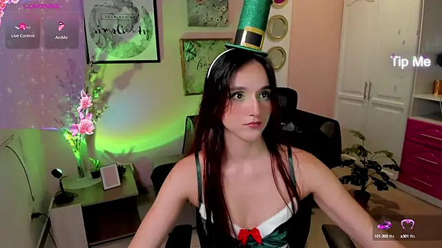 Snapshot of Dakota_Faning chatting on March 2025 01:51:01 PM Dakota Faning online show from March 2025 01:51:01 PM