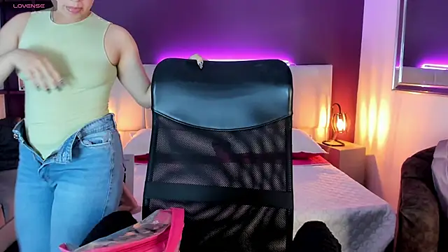 VickyBuunny online show from January 2025 02:41:01 PM