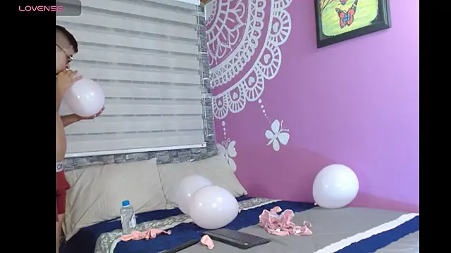 Snapshot of AntonellaAndNoah chatting on January 2026 10:55:01 PM AntonellaAndNoah online show from January 2026 10:55:01 PM