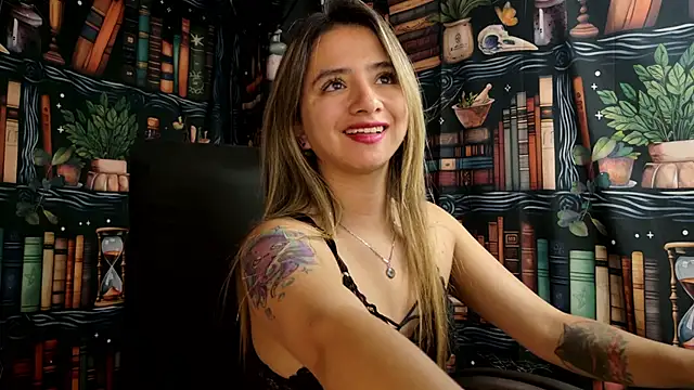 julietta   jackson online show from February 2025 11:08:02 PM