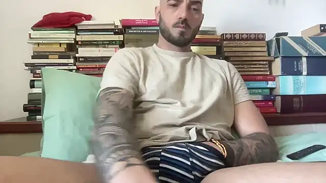 alessandromori91 online show from April 2026 08:19:01 AM