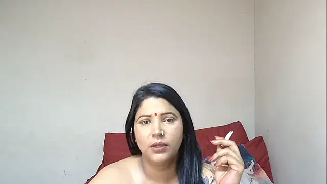 Snapshot of XIndianintimacy chatting on January 2025 01:10:02 AM XIndianintimacy online show from January 2025 01:10:02 AM