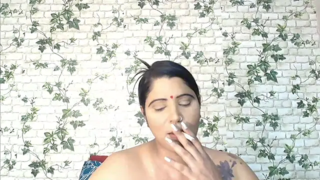 Snapshot of XIndianintimacy chatting on February 2025 08:33:02 PM XIndianintimacy online show from February 2025 08:33:02 PM