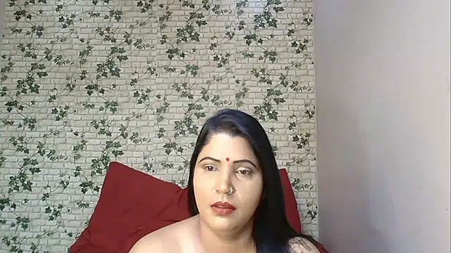 Snapshot of XIndianintimacy chatting on October 2025 07:01:02 PM XIndianintimacy online show from October 2025 07:01:02 PM