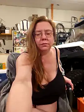 MsShelby40 online show from December 2025 11:23:02 PM