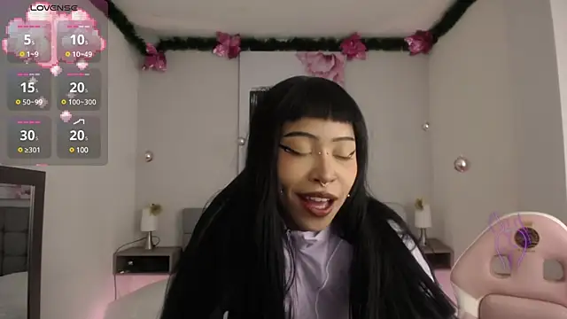 Violetta Suky online show from January 2025 01:39:01 PM