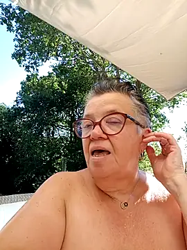 Vandeae44 online show from July 2026 04:27:02 PM