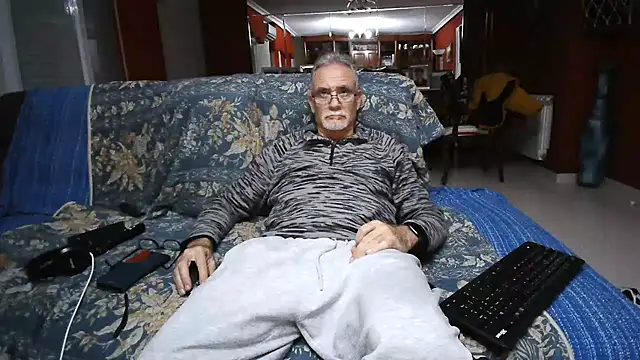 maduroguapo online show from March 2025 09:16:01 PM