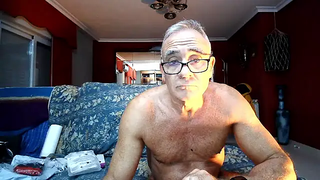 maduroguapo online show from January 2026 10:04:01 PM