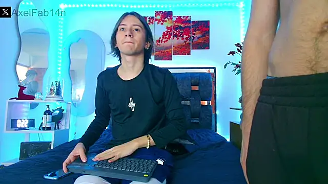 Alex and Fabian online show from January 2025 06:56:01 PM