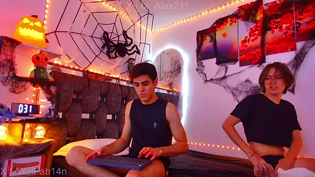 Alex and Fabian online show from October 2025 08:11:02 PM