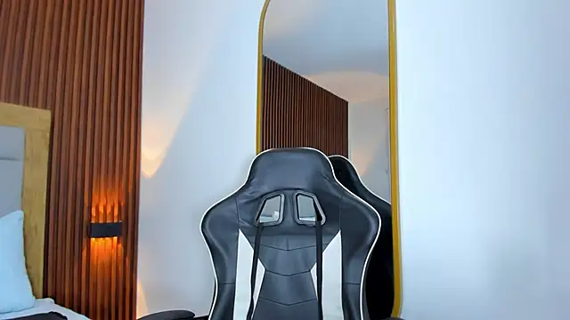 maroly 21 online show from November 2025 12:18:02 PM