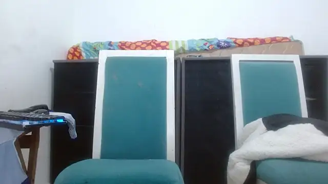 Snapshot of damian_bottom_bigcock chatting on February 2025 05:31:02 AM damian bottom bigcock online show from February 2025 05:31:02 AM