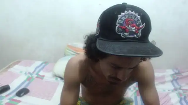 Snapshot of damian_bottom_bigcock chatting on March 2025 01:45:02 AM damian bottom bigcock online show from March 2025 01:45:02 AM