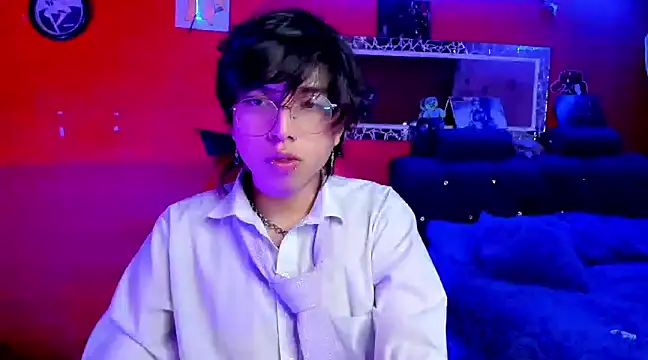 Snapshot of AnggelONfiree chatting on December 2024 06:09:01 AM AnggelONfiree online show from December 2024 06:09:01 AM