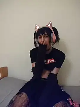 Snapshot of egirl711 chatting on December 2025 08:58:01 PM egirl711 online show from December 2025 08:58:01 PM