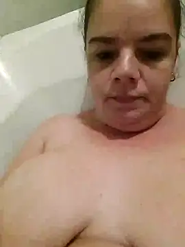 Hornyparratjie online show from November 2025 08:31:01 PM