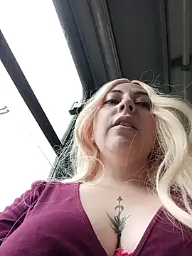 madelaine- online show from February 2026 06:44:01 PM