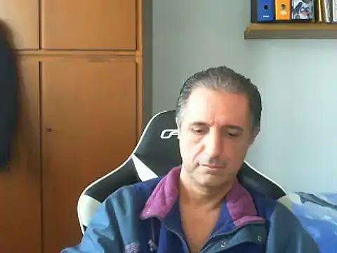 Snapshot of lliuk70mi chatting on January 2025 01:49:01 PM lliuk70mi online show from January 2025 01:49:01 PM