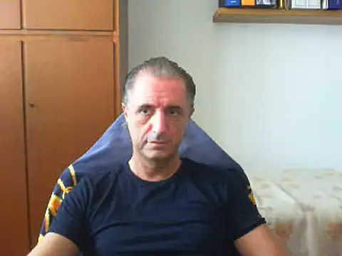 Snapshot of lliuk70mi chatting on September 2025 01:34:02 PM lliuk70mi online show from September 2025 01:34:02 PM