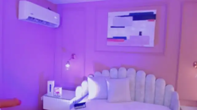 zia cooper online show from January 2026 06:54:01 PM