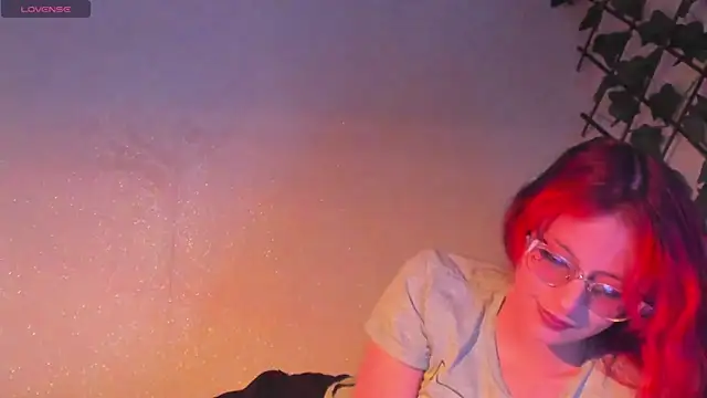 RedMeloddy online show from November 2025 10:42:01 PM