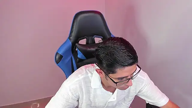 Ethan Sai    online show from January 2025 06:12:02 PM