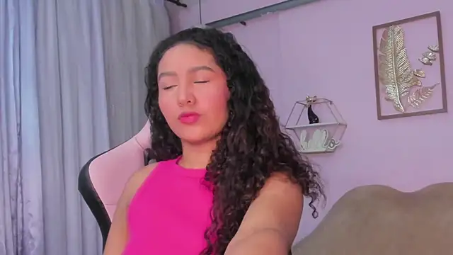 cute mia23 online show from March 2025 03:44:02 AM