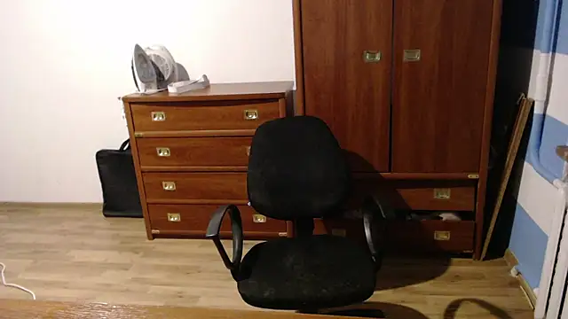 Butterfly Lily online show from February 2025 04:20:02 PM