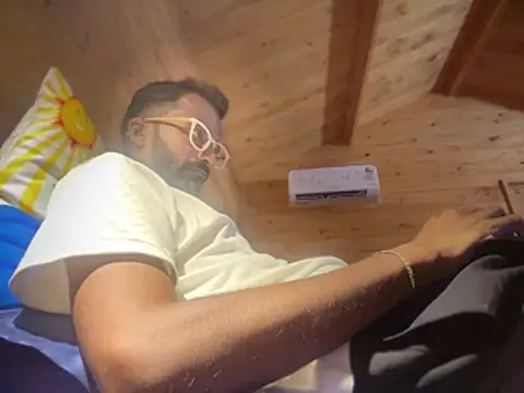 Snapshot of bigfatdick111 chatting on February 2026 07:56:01 PM bigfatdick111 online show from February 2026 07:56:01 PM