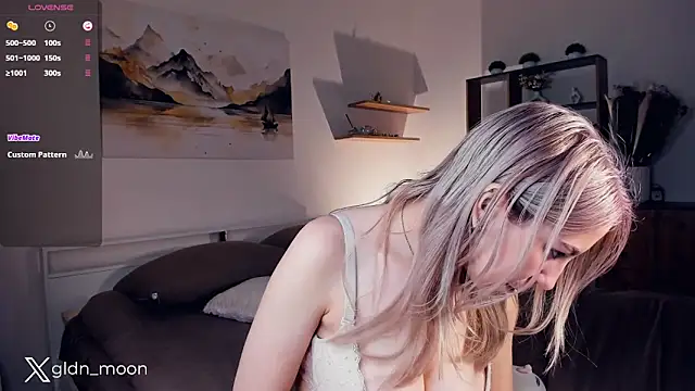 Snapshot of EternalLiberty chatting on January 2025 06:03:02 AM EternalLiberty online show from January 2025 06:03:02 AM